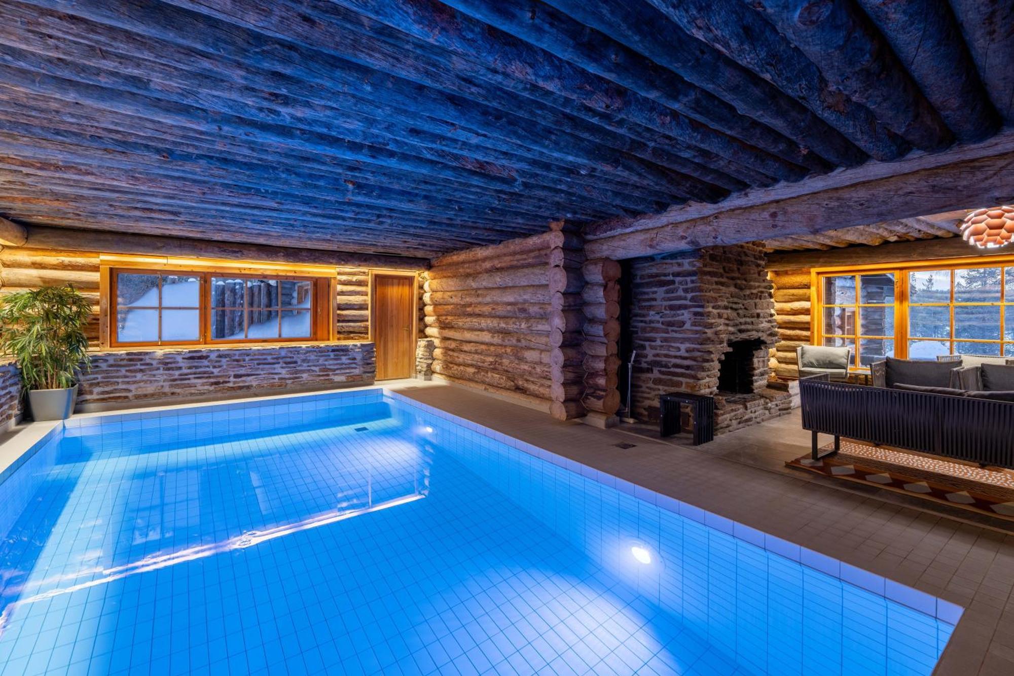 Kuukkeli Log Houses Aurora Resort Саариселькя Экстерьер фото