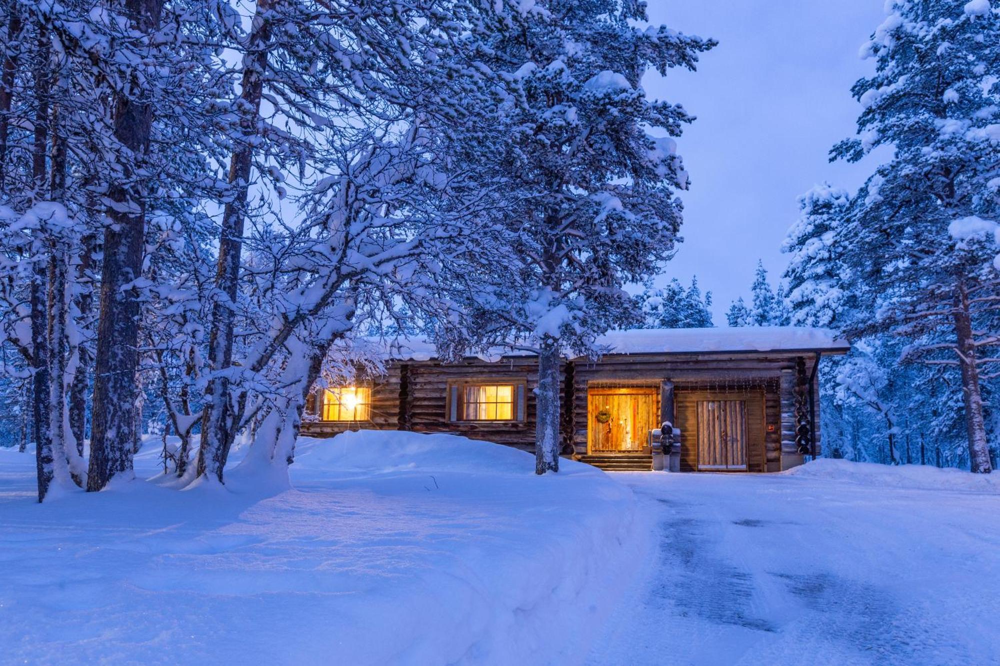 Kuukkeli Log Houses Aurora Resort Саариселькя Экстерьер фото