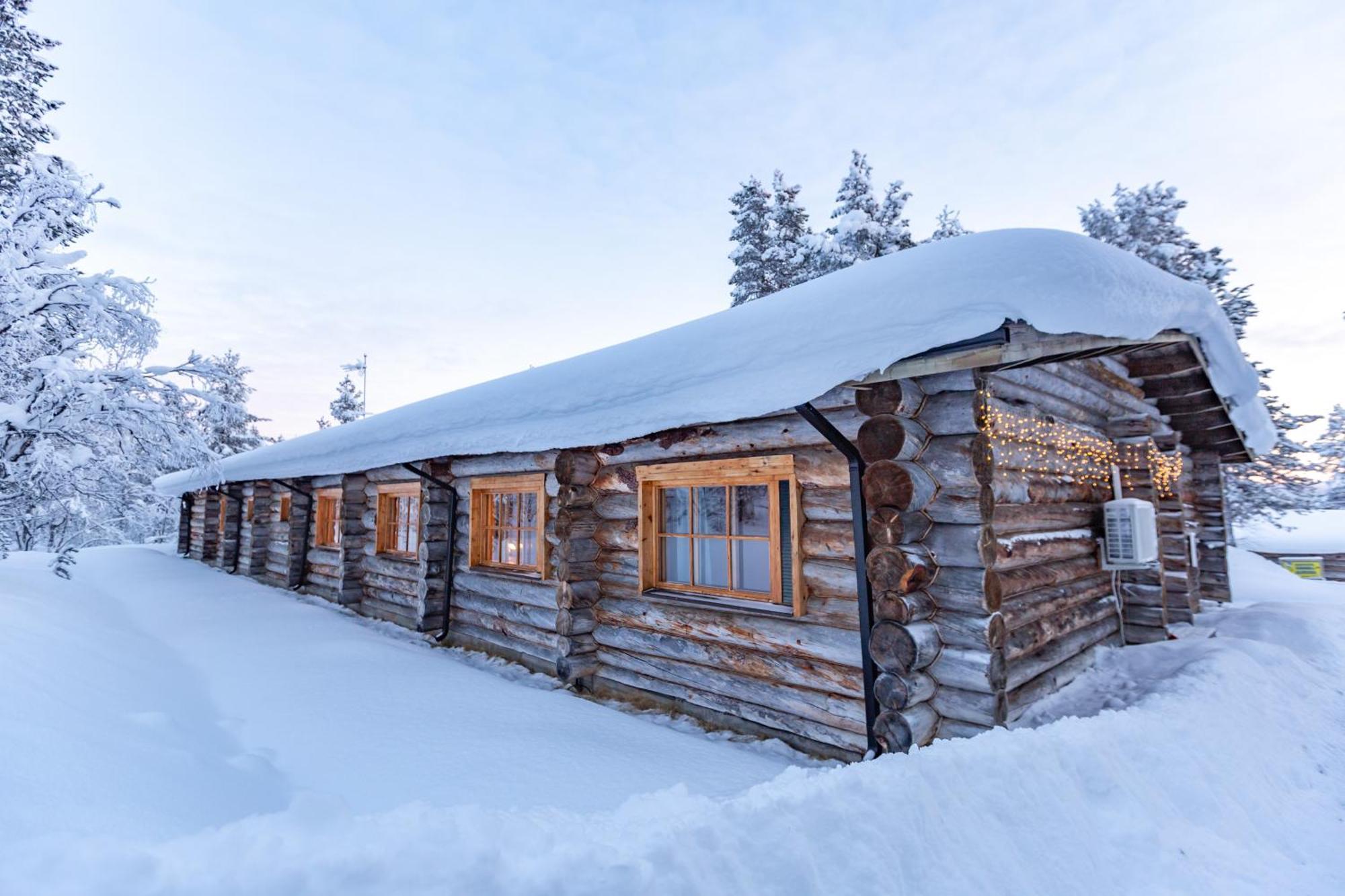 Kuukkeli Log Houses Aurora Resort Саариселькя Экстерьер фото