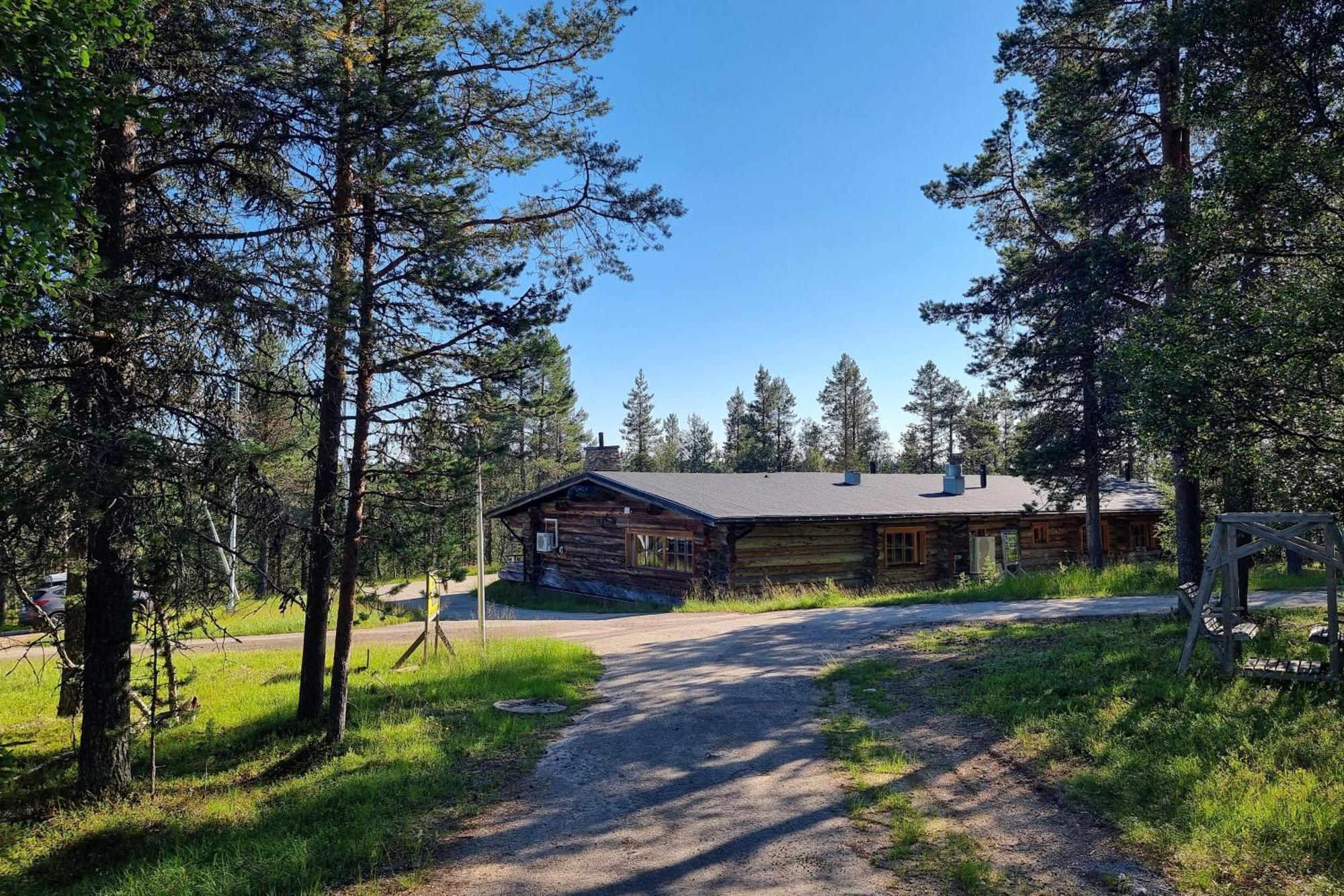 Kuukkeli Log Houses Aurora Resort Саариселькя Экстерьер фото
