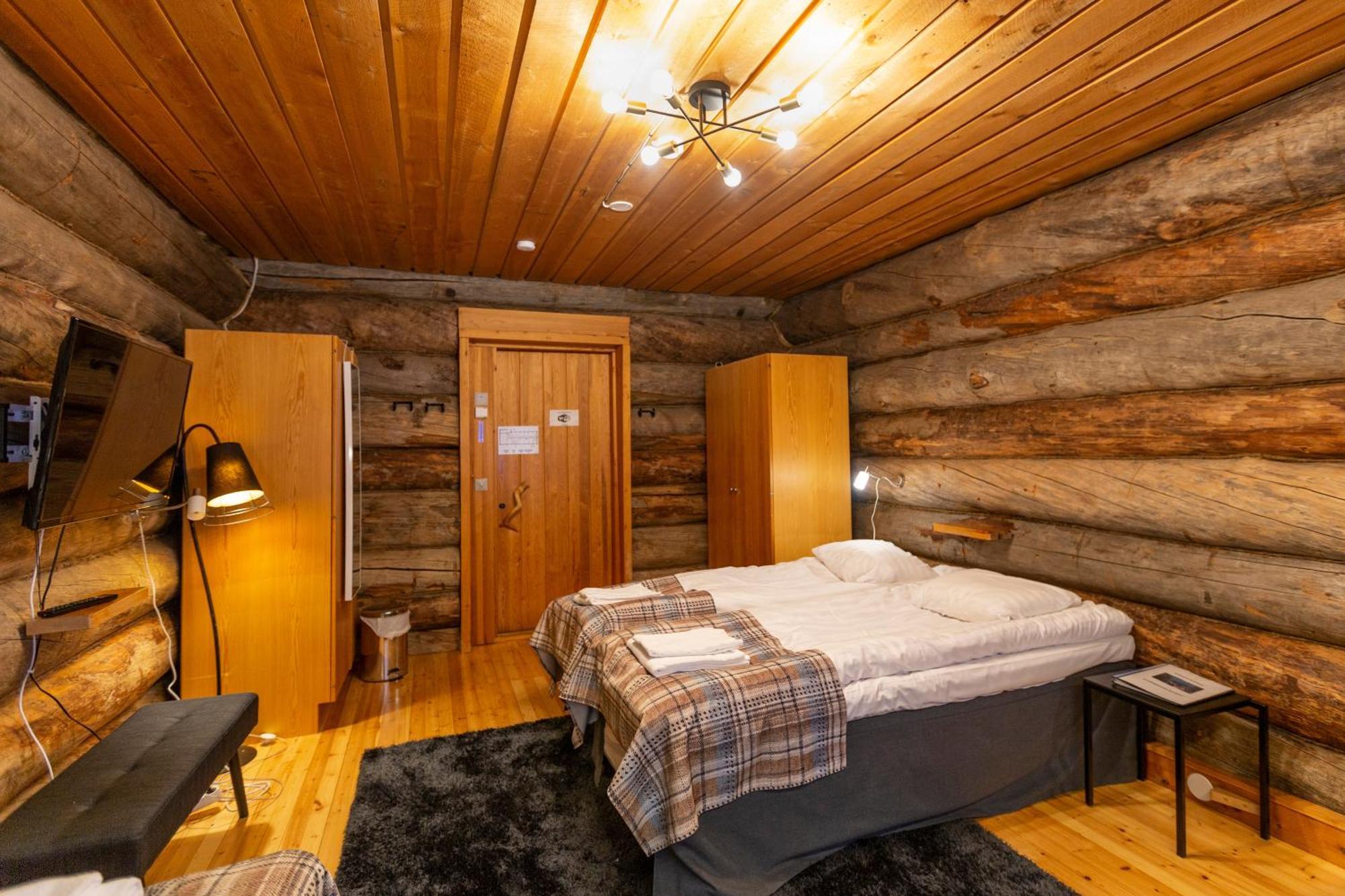 Kuukkeli Log Houses Aurora Resort Саариселькя Номер фото