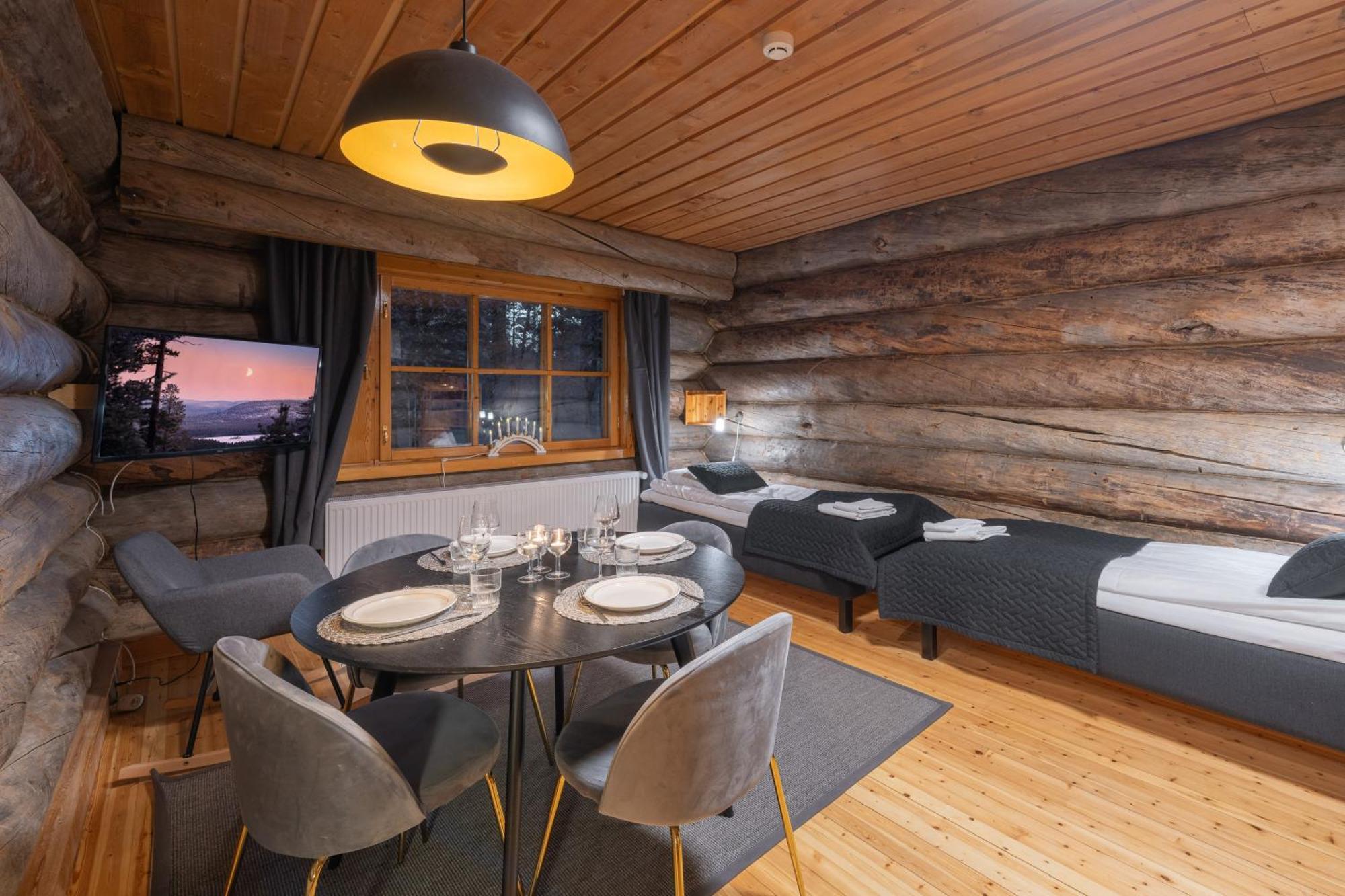 Kuukkeli Log Houses Aurora Resort Саариселькя Экстерьер фото
